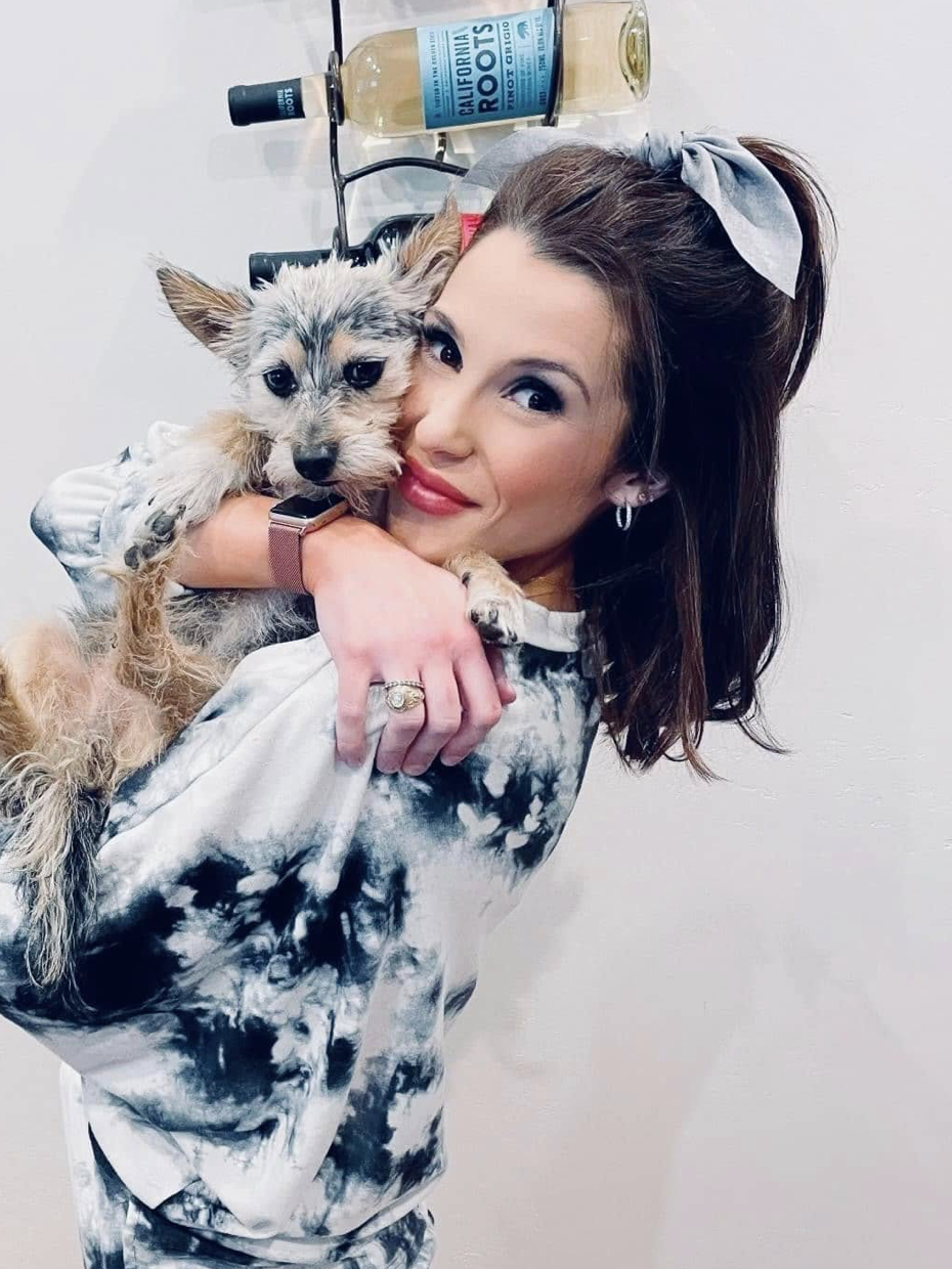 Ana Orsini: About the 28-Year-Old News Anchor Who Died From a Brain Aneurysm